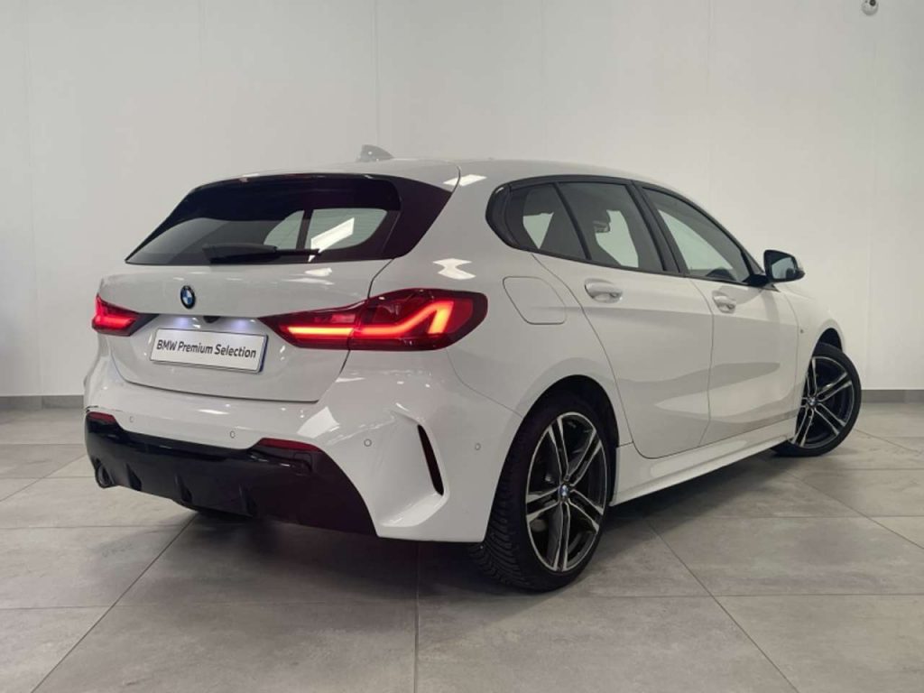 BMW 116 116dA 116ch M Sport DKG7