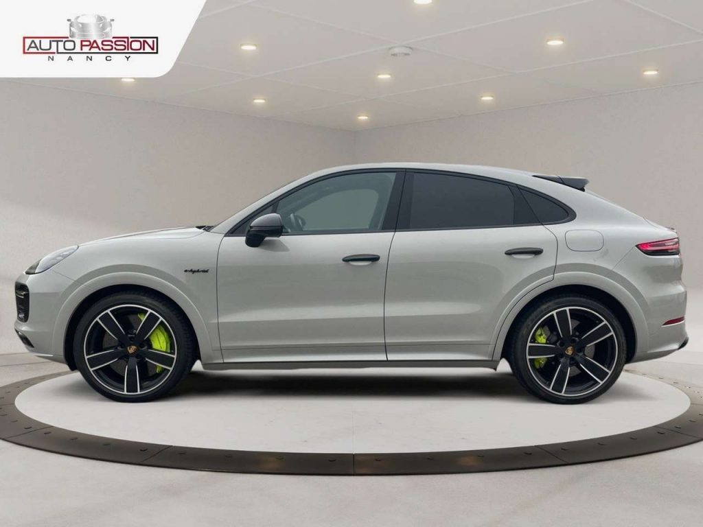 Porsche Cayenne Coupé Turbo S E-Hybrid Tiptronic V8 680Cv