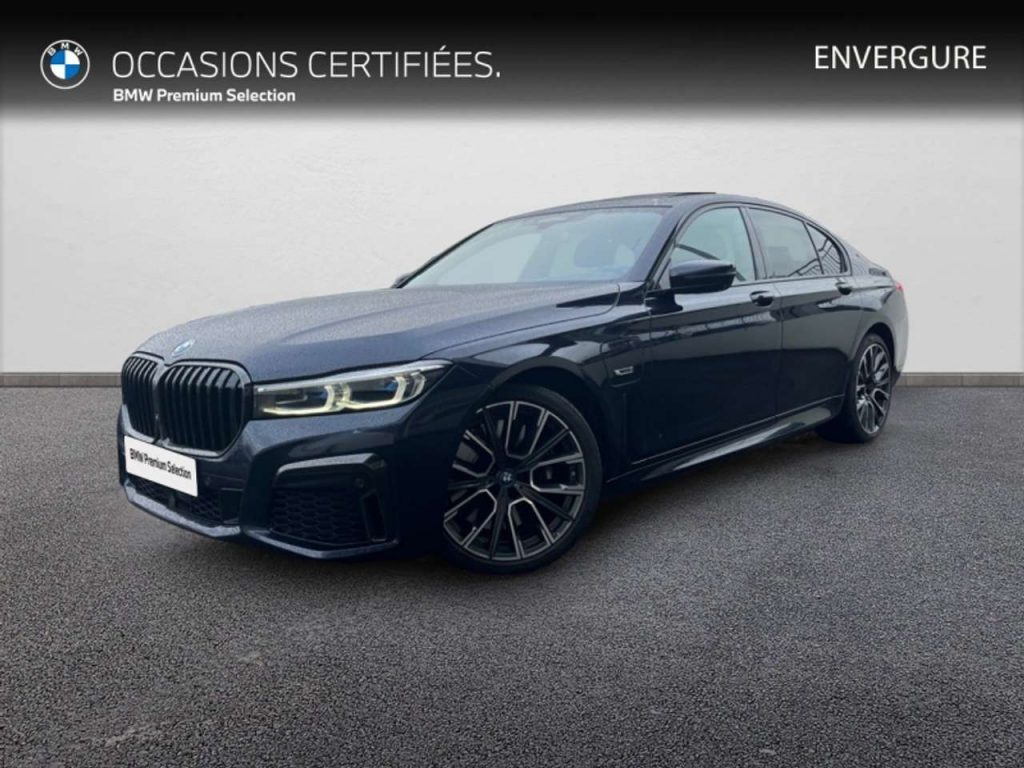 BMW 745 745eA 394ch M Sport 17cv
