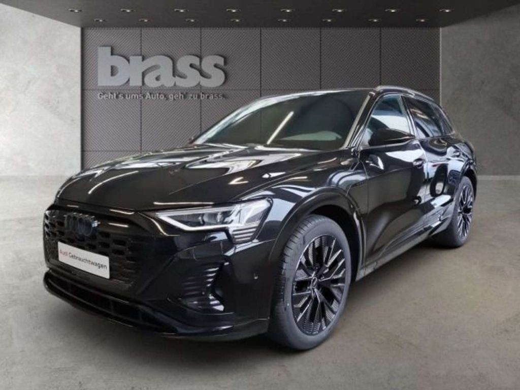 Audi Q8%20e-tron 50 quattro S line