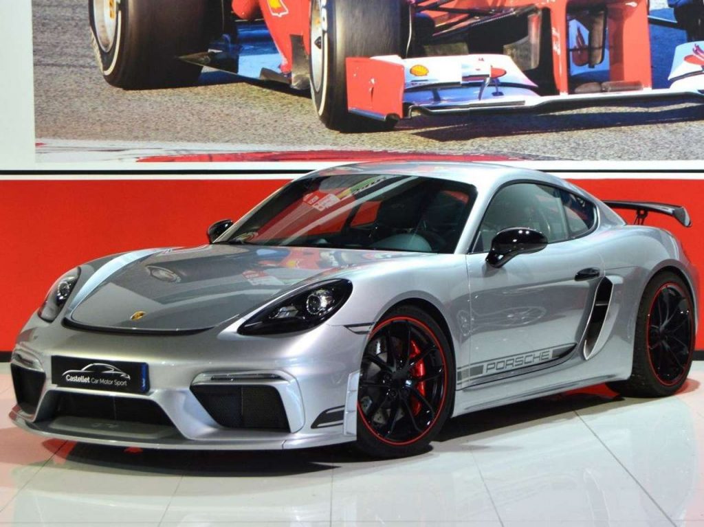 Porsche Cayman 718 GT4 420