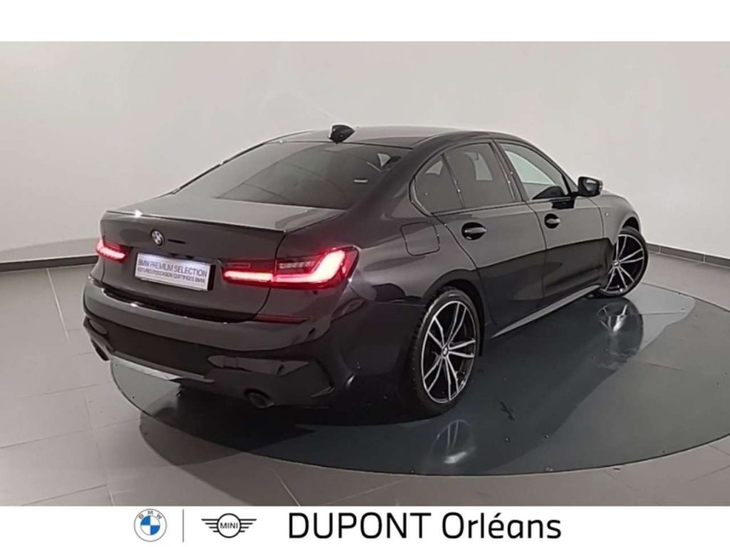 BMW 318 318dA MH 150ch M Sport