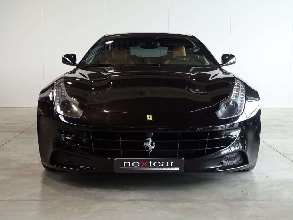 Ferrari FF 6.3i V12***CARBONFULL HISTORY***