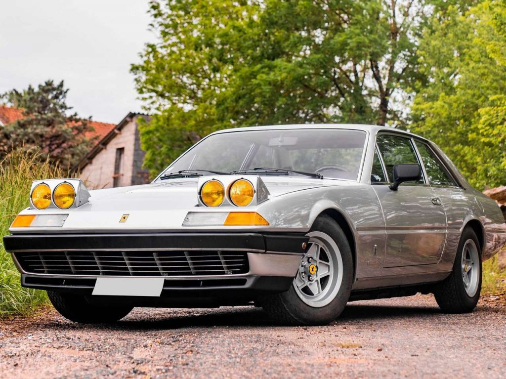 Ferrari 400 i