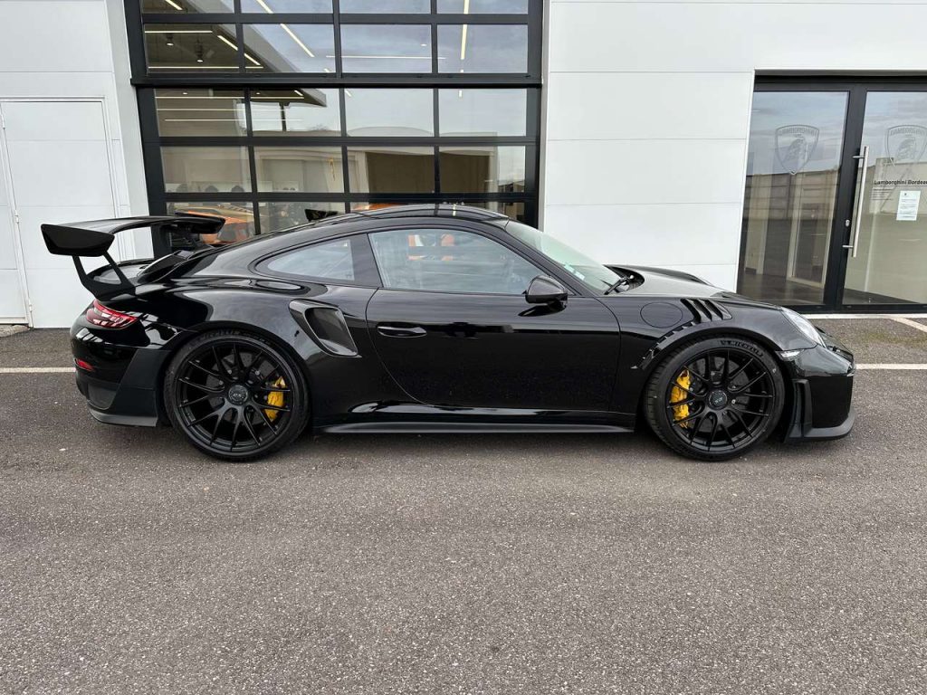 Porsche 911 GT2 RS PDK