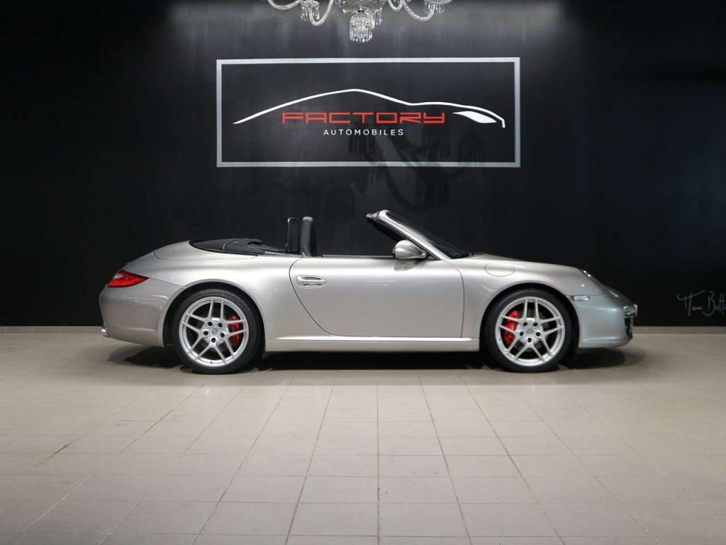 Porsche 911 CARRERA S 3.8 385