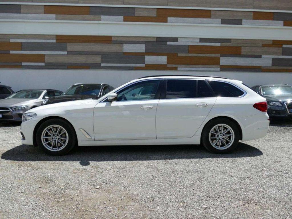 BMW 530 SERIE G31 530D 265 Ch EXCUTIVE XDRIVE TOIT OUVRANT