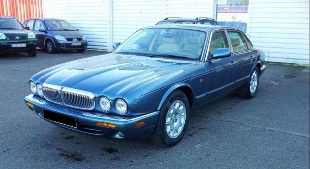 Jaguar XJ8 4.0 V8 SOVEREING