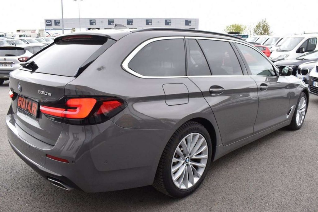 BMW 530 SERIE (G30) 530EA XDRIVE 292CH LUXURY STEPTRONIC