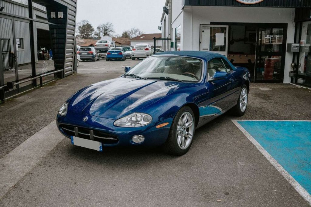 Jaguar XK8 Convertible