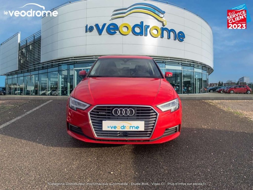 Audi e-tron 40 e-tron 204ch S tronic 6 Euro6d-T