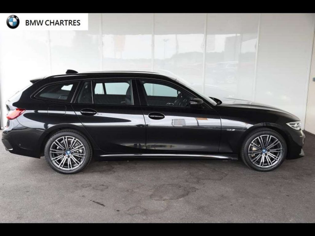 BMW 330 330eA 292ch M Sport