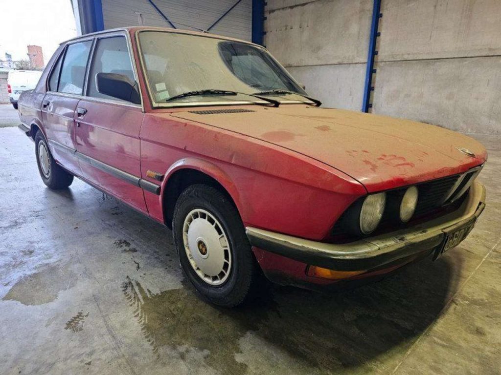 BMW 520 SERIE (E28) 520I 6 CYLINDRES BOITE MECANIQUE