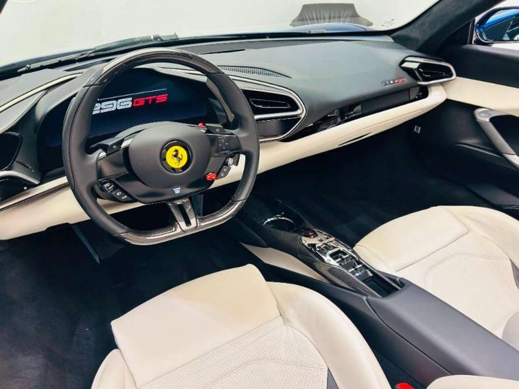 Ferrari 296 GTS