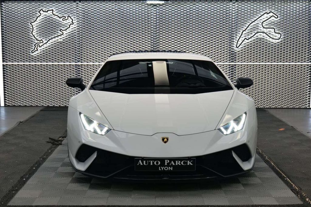 Lamborghini Hurac%C3%A1n lp640-4 performante francaise tva recuperable lift