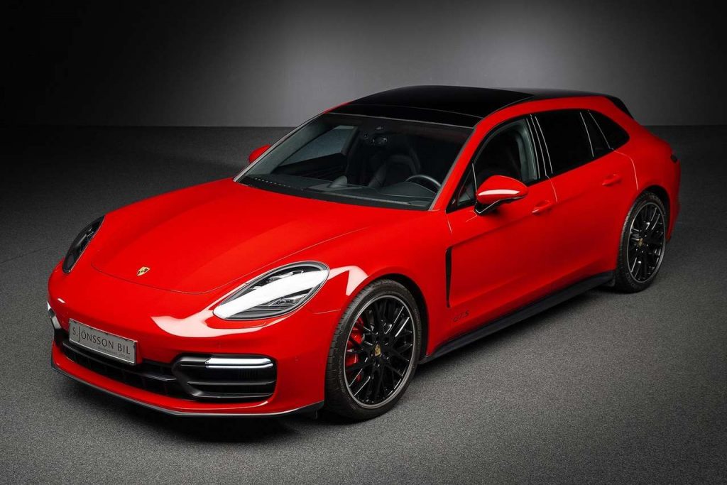 Porsche Panamera 4.0 V8 GTS Sport Turismo 460 ch