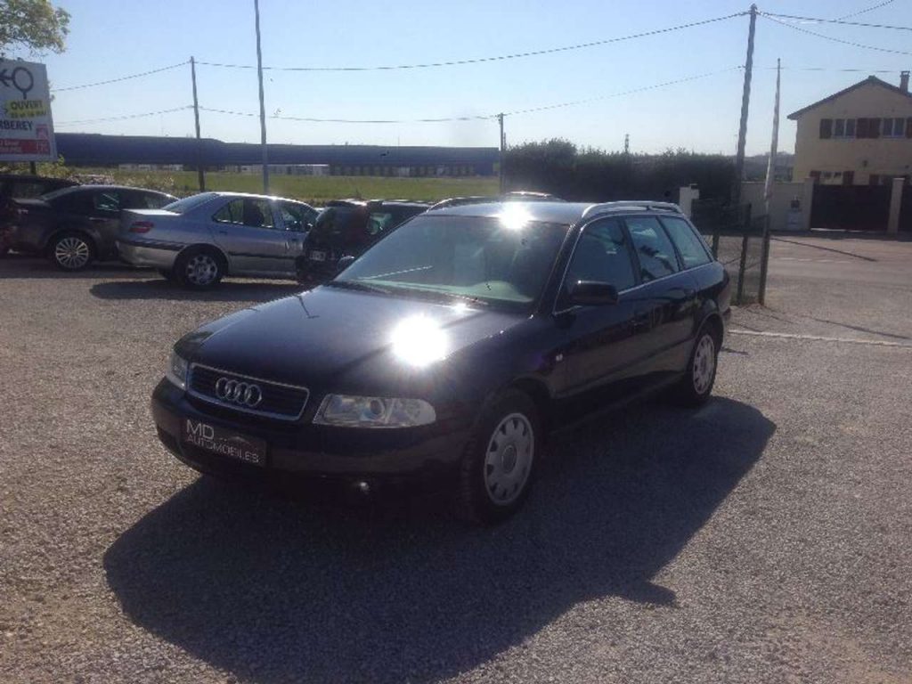 Audi A4 AVANT 2.5 TDI150 PACK BV6