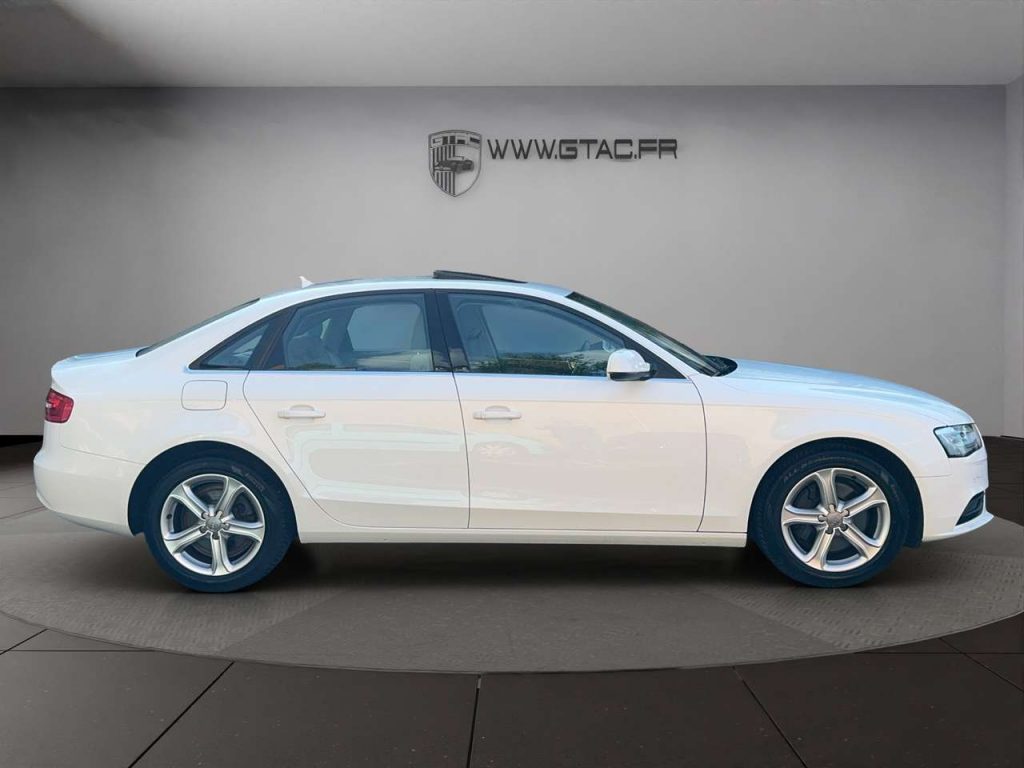 Audi A4 2.0 TFSI 211 Ambiente Multitronic A