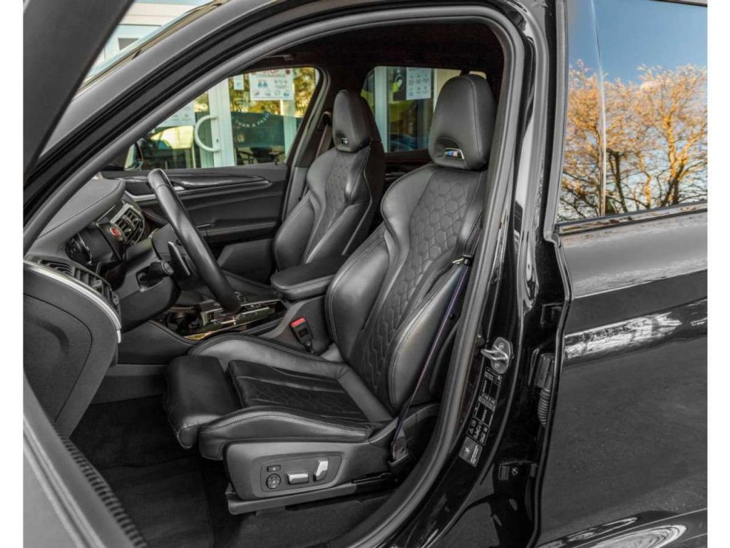 BMW X3%20M M COMPETITION/SCHNITZER/CARBON PAKET/