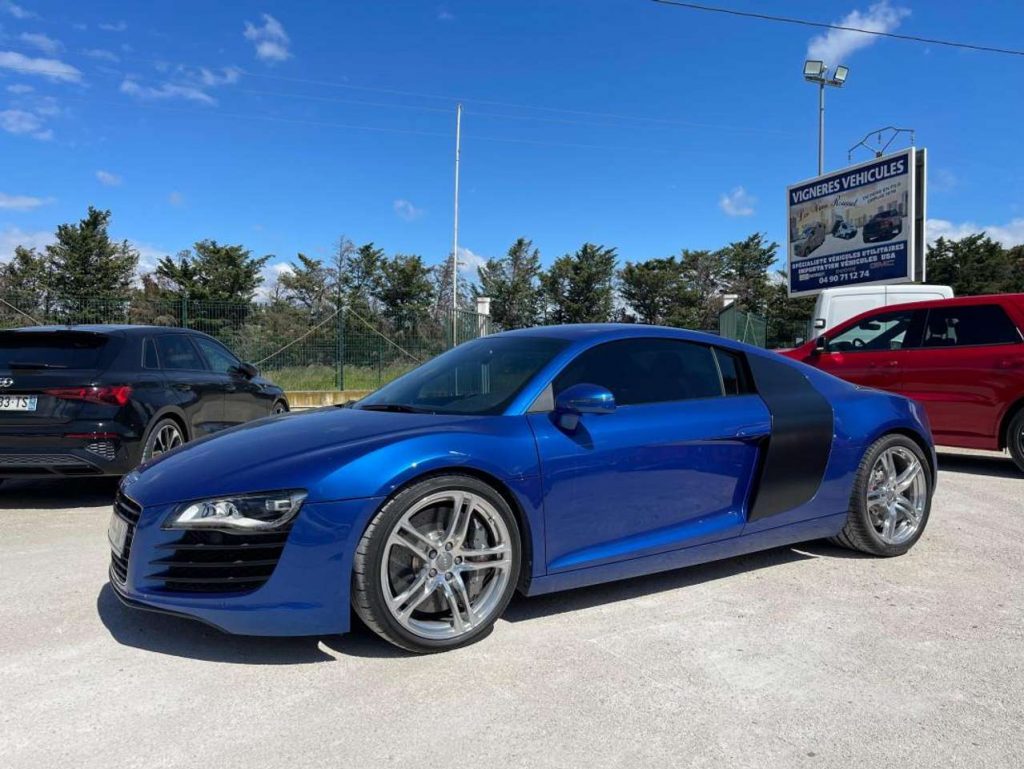 Audi R8 V8 FSI 420 CV R-tronic 6