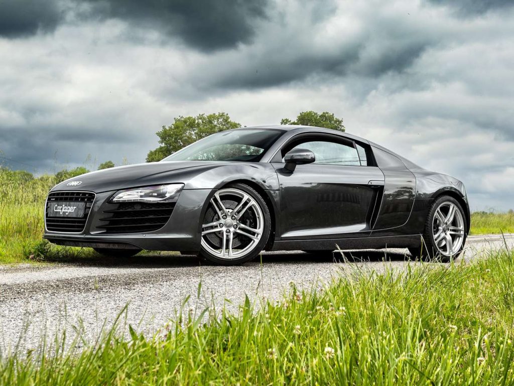 Audi R8 V8 4.2 FSI 420 Quattro