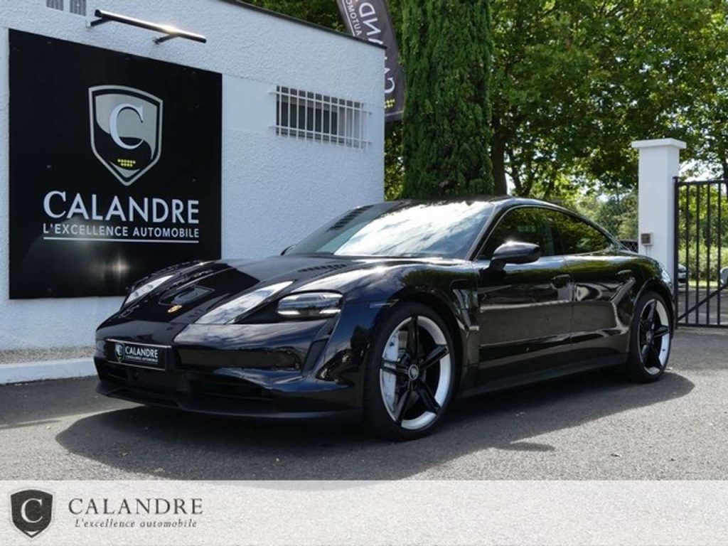 Porsche Taycan 4S