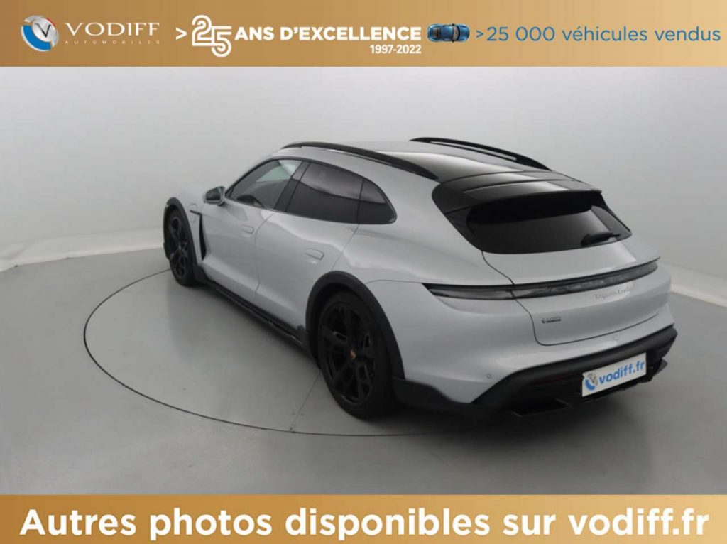 Porsche Taycan CROSS TURISMO TURBO 680 CV