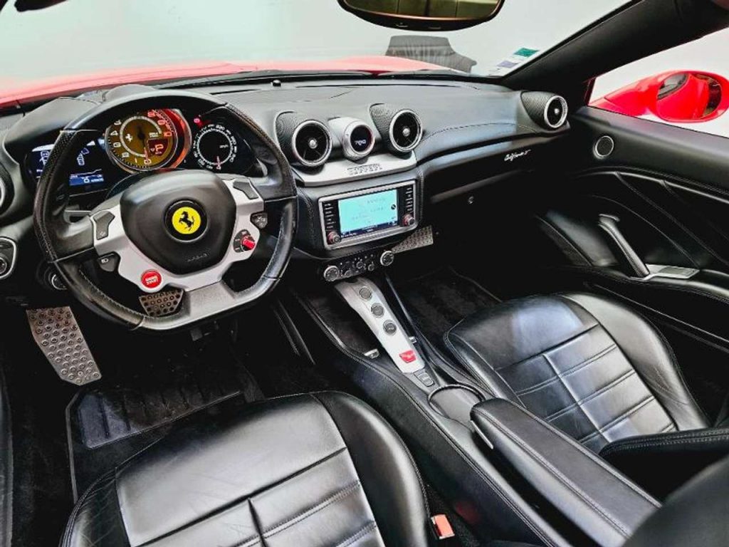 Ferrari California V8 3.9 T 560ch