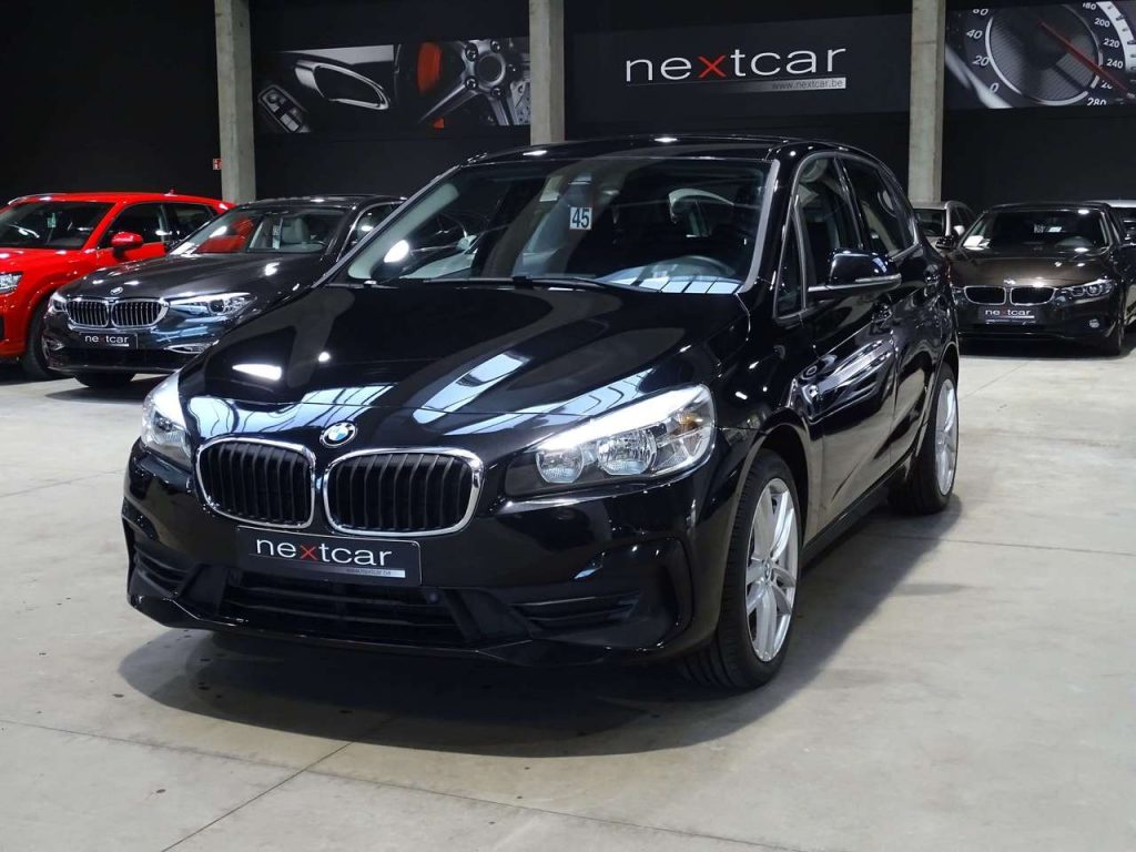 BMW 216 d Active Tourer **FACELIFT-NAVI-PARKING-LIMITEUR**