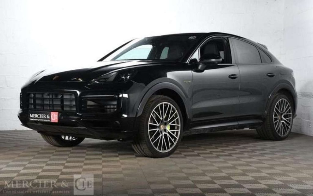 Porsche Cayenne 3.0 E-Hybrid AWD 462cv