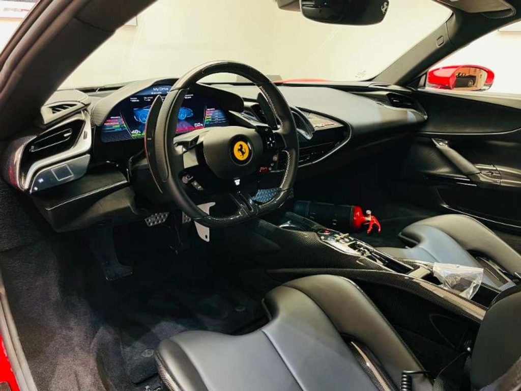 Ferrari SF90%20Stradale Stradale Assetto Fiorano