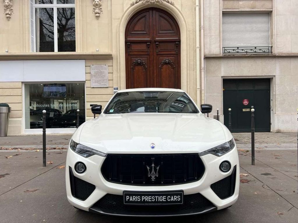 Maserati Levante 3.8 V8 Bi-Turbo 580 Trofeo