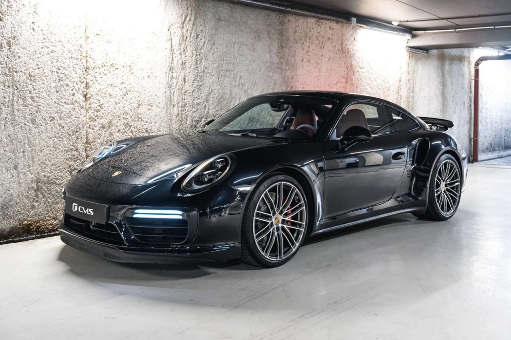 Porsche 911 Turbo Coupe 3.8i 540 PDK A