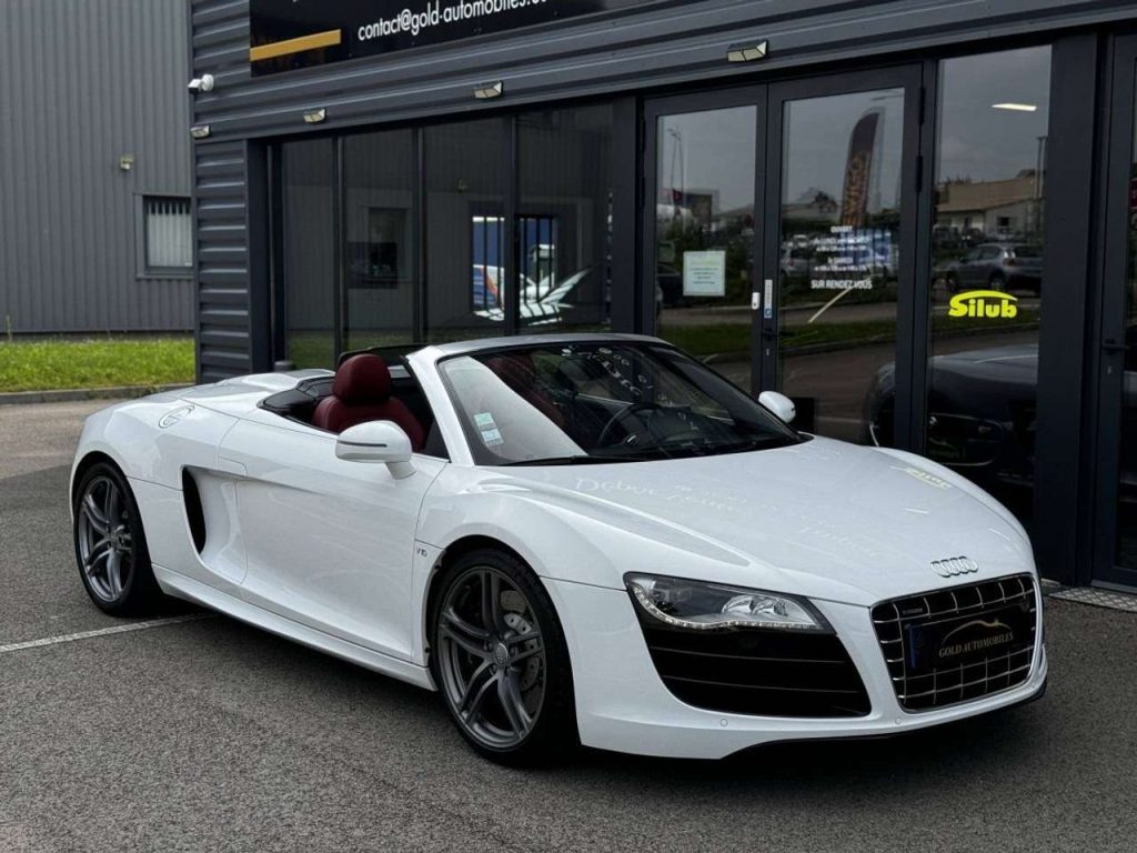 Audi R8 5.2 V10 FSI 525CH R TRONIC 6