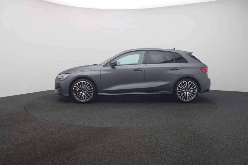 Audi S3 Sportback 2.0 TFSI quattro 333 PS Akrapovic ,PD...