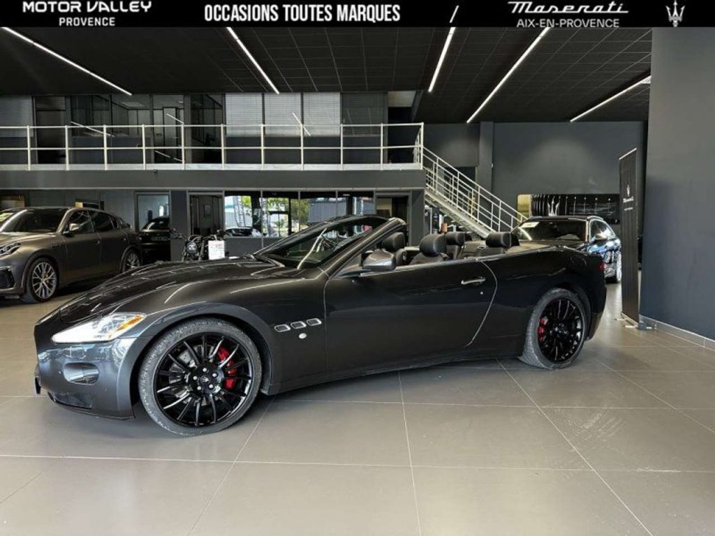 Maserati GranCabrio 4.7 440ch V8 AUTO