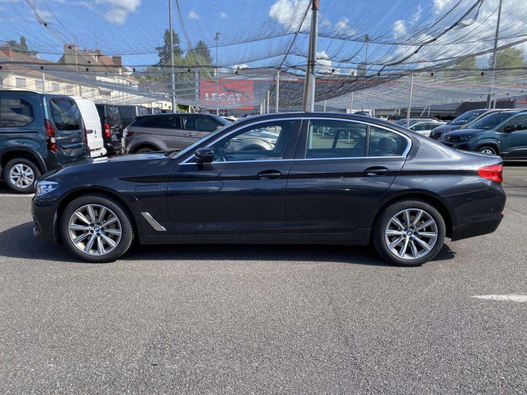 BMW 530 (G30) 530E IPERFORMANCE 252 LOUNGE BVA8