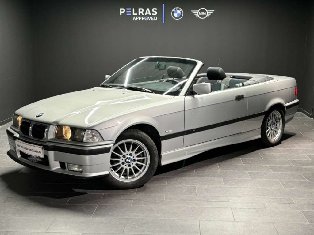 BMW 320 320i Cabriolet 150ch