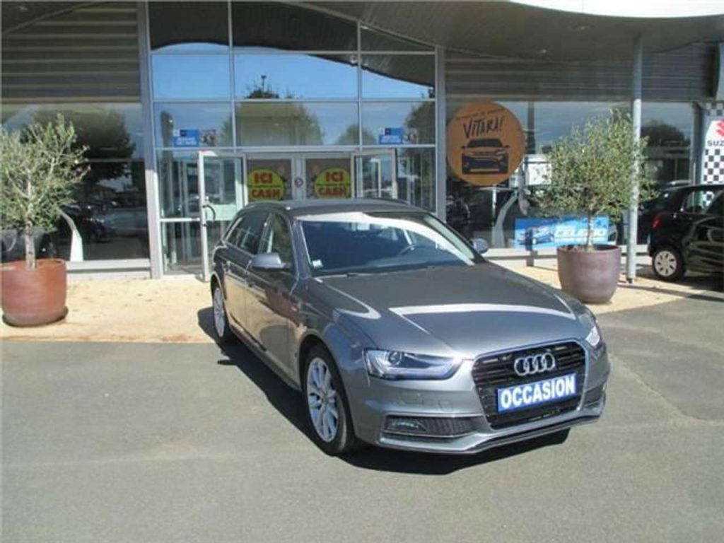 Audi A4 avant 2.0 TDI 120ch DPF S line