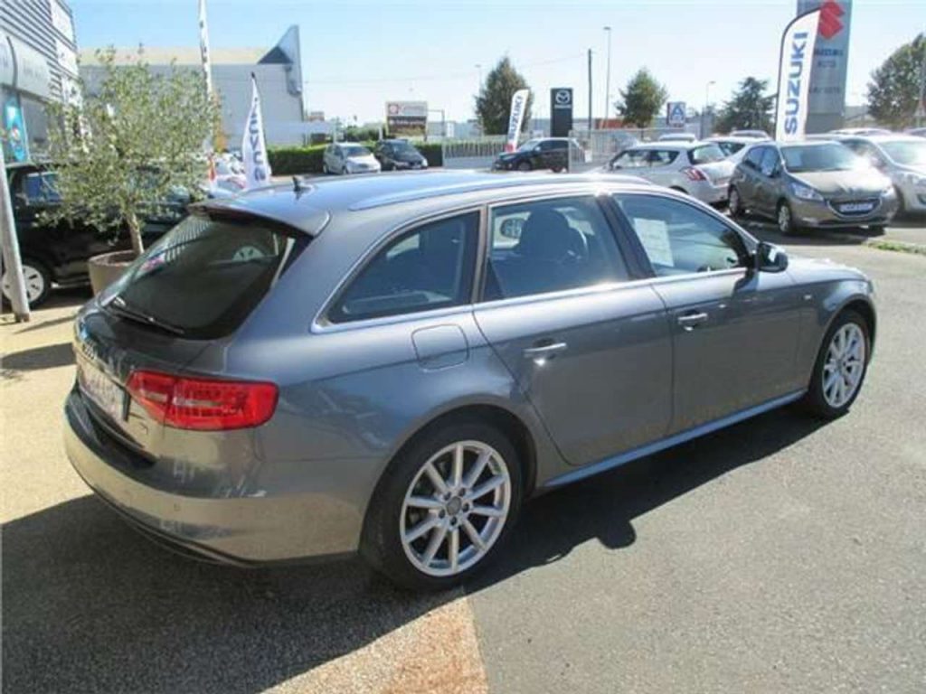 Audi A4 avant 2.0 TDI 120ch DPF S line