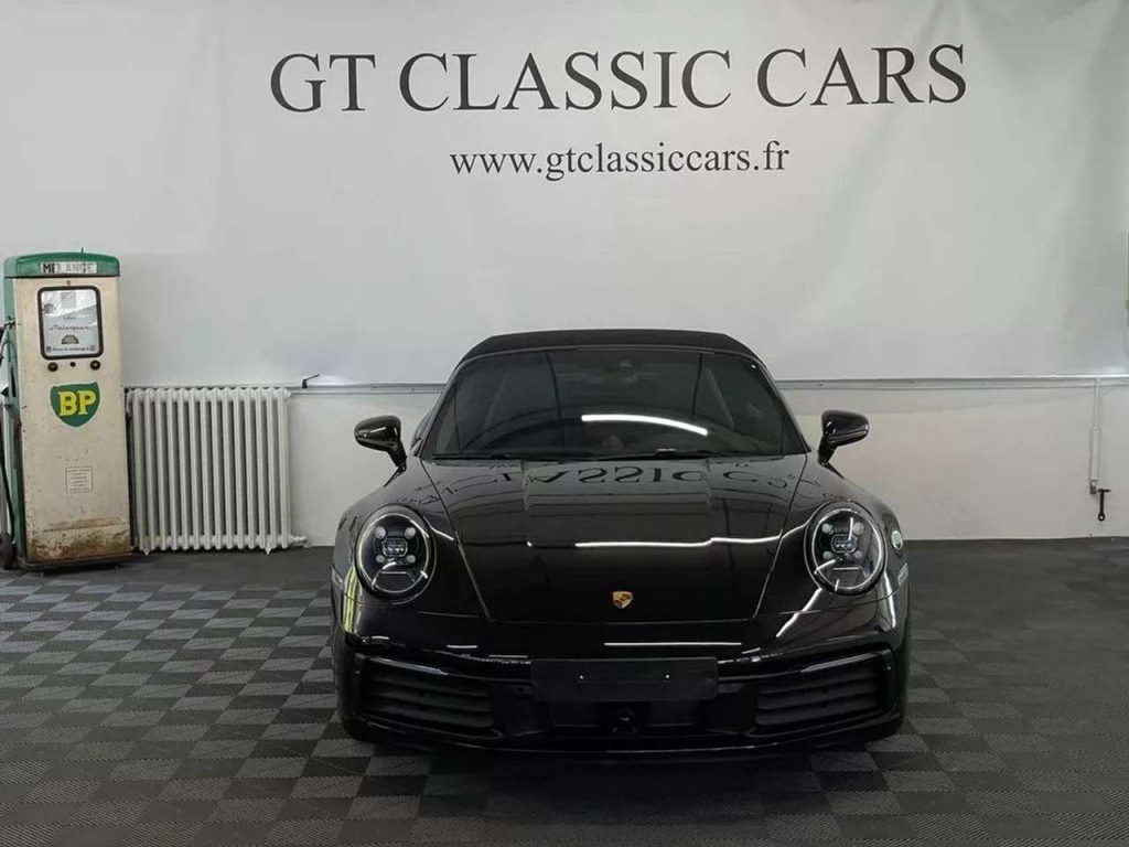 Porsche 992 CABRIOLET 3.0 450 CARRERA 4S