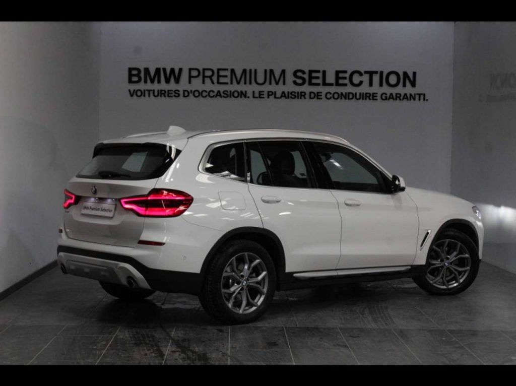 BMW X3 sDrive18dA 150ch  xLine