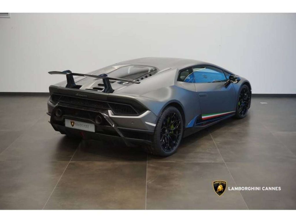 Lamborghini Hurac%C3%A1n Performante 640