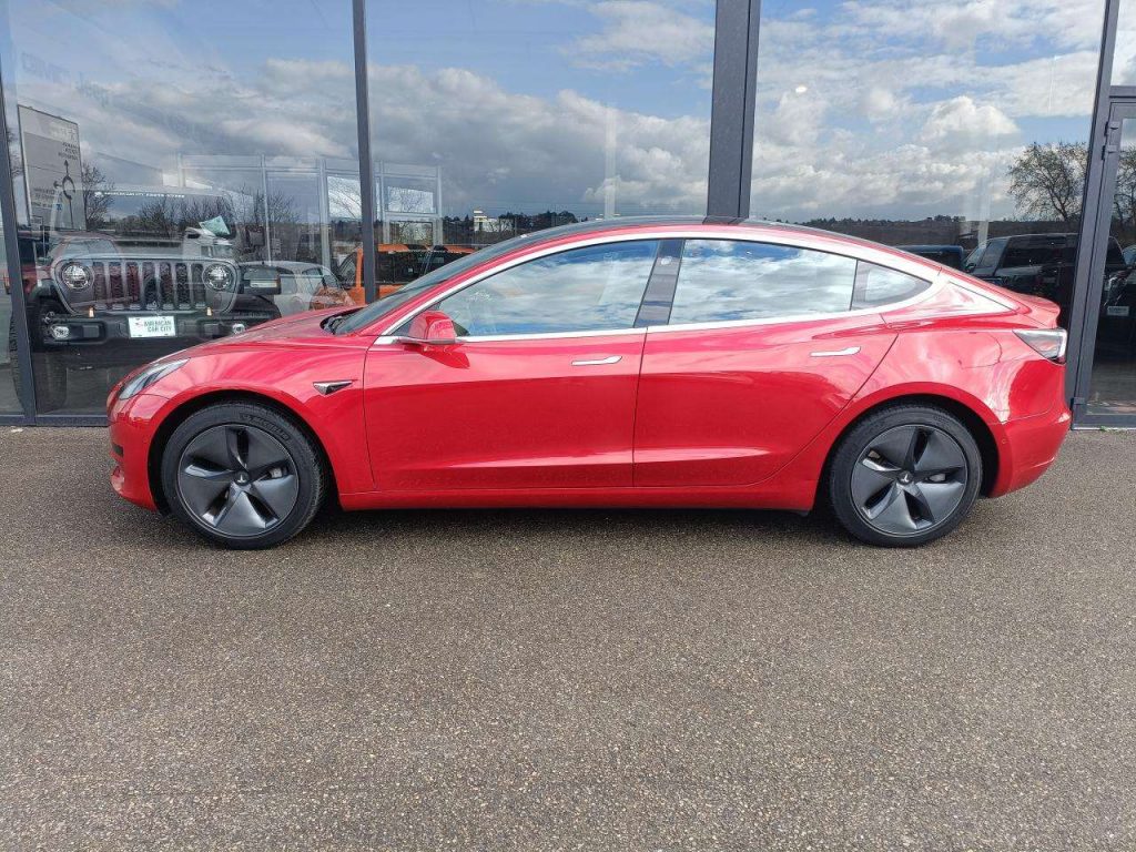 Tesla Model%203 Standard Range Plus RWD