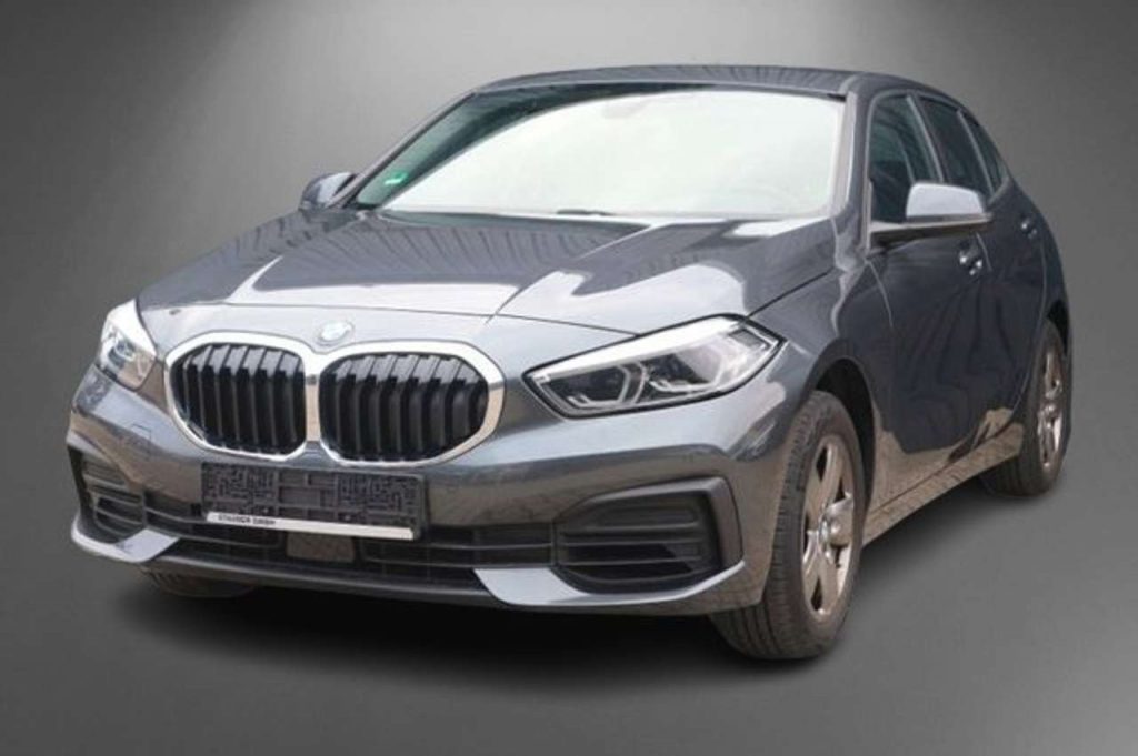 BMW 118 ADVANTAGE