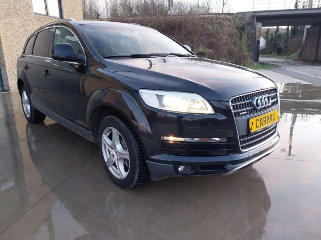Audi Q7 3.0 TDI Quattro 7 places