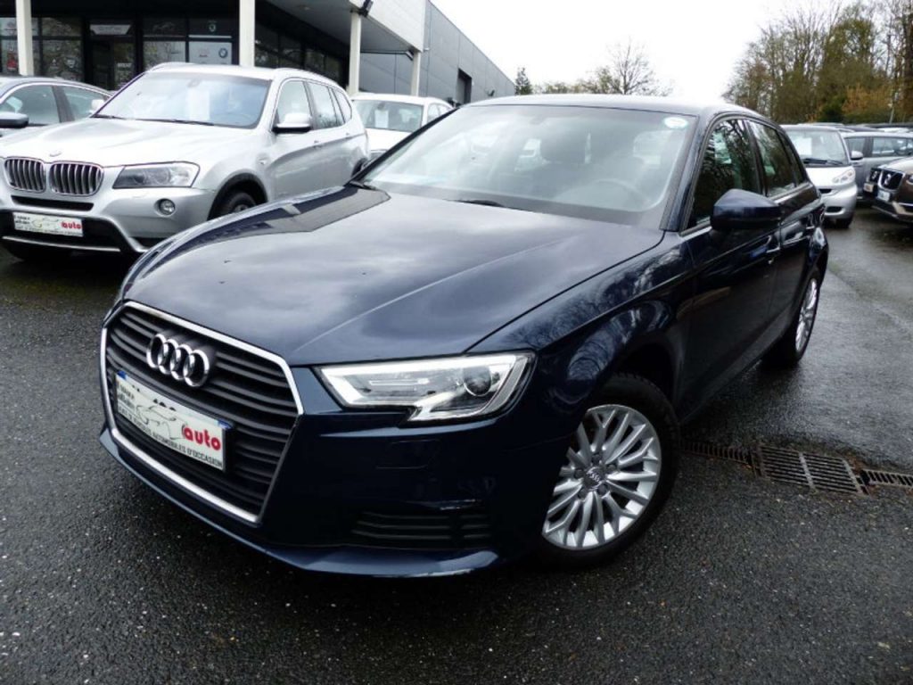 Audi A3 1.0 TFSI 115CH BUSINESS LINE S TRONIC 7